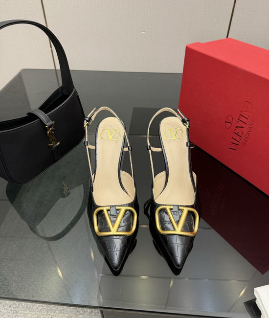 Valentino Bow Decor Low Heel Sandals Soft Sheepskin Insole Comfortable