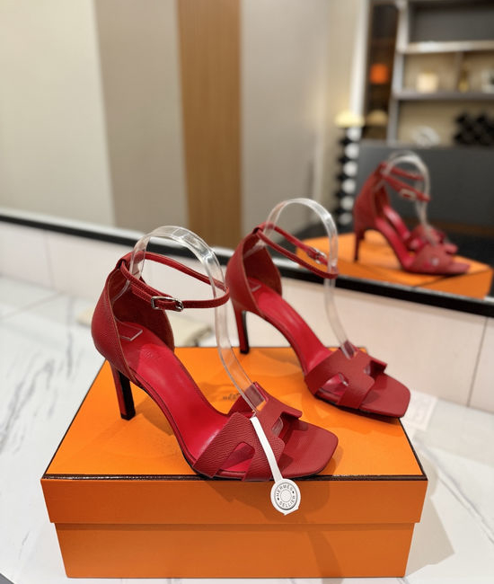 Hermes Elegant Palm Grain Leather High Heel Dress Shoes