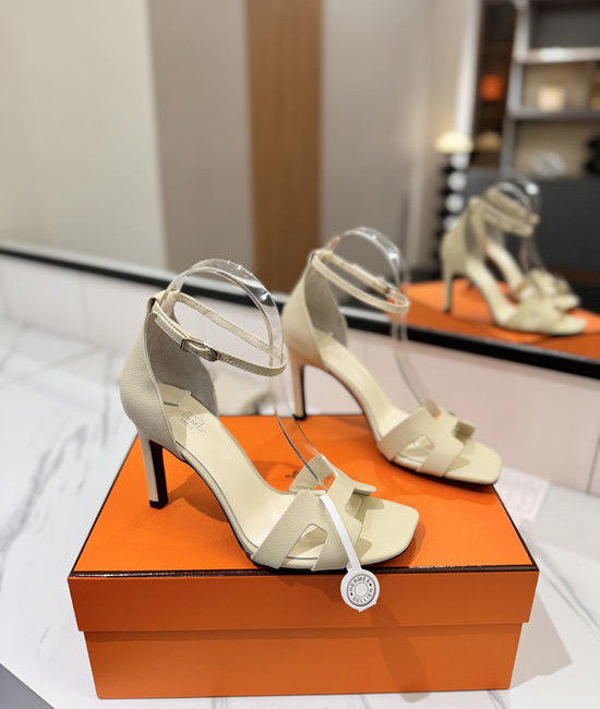 Hermes Elegant Palm Grain Leather High Heel Dress Shoes