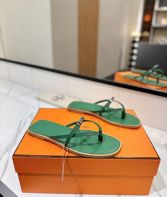 Hermes Classic Cowhide Leather Comfortable Slide Sandals