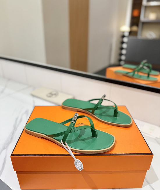 Hermes Classic Cowhide Leather Comfortable Slide Sandals
