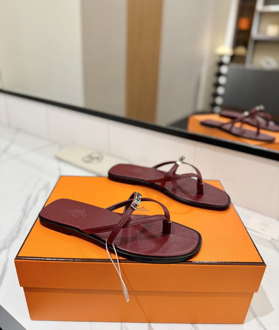 Hermes Classic Cowhide Leather Comfortable Slide Sandals