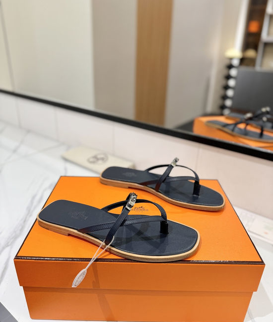 Hermes Classic Cowhide Leather Comfortable Slide Sandals