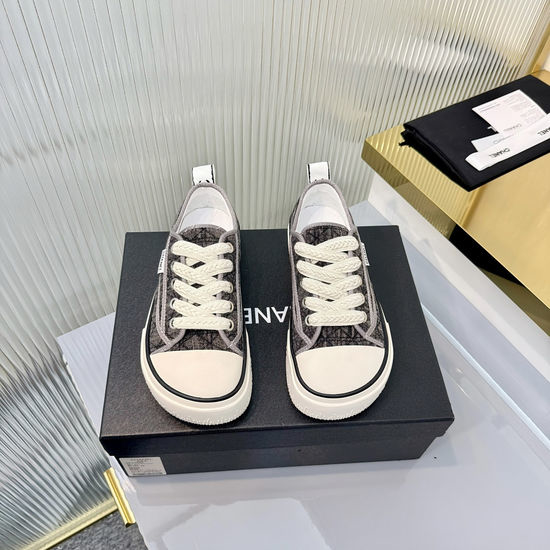 Chanel Two-tone Casual Sneakers Denim Leather Upper Comfortable Sole