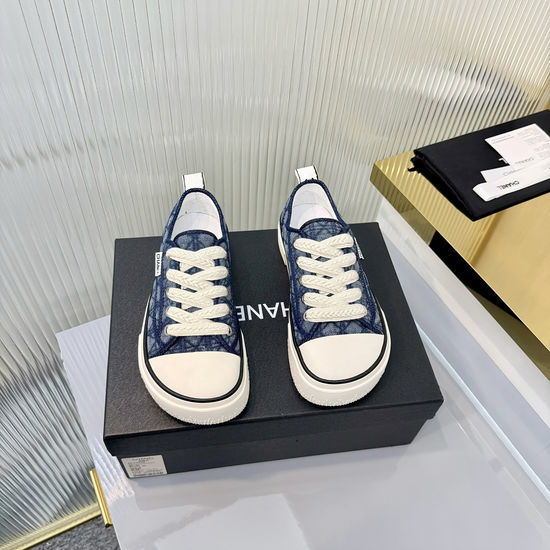 Chanel Two-tone Casual Sneakers Denim Leather Upper Comfortable Sole