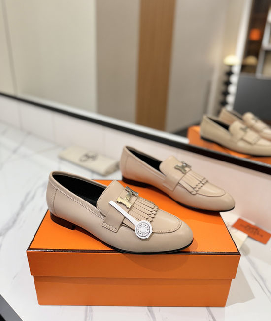 Hermes Classic Cowhide Loafers Comfortable Soft Sole Casual Shoes