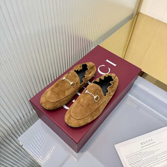 Gucci Patent Leather Slip-on Loafers with Classic Buckle