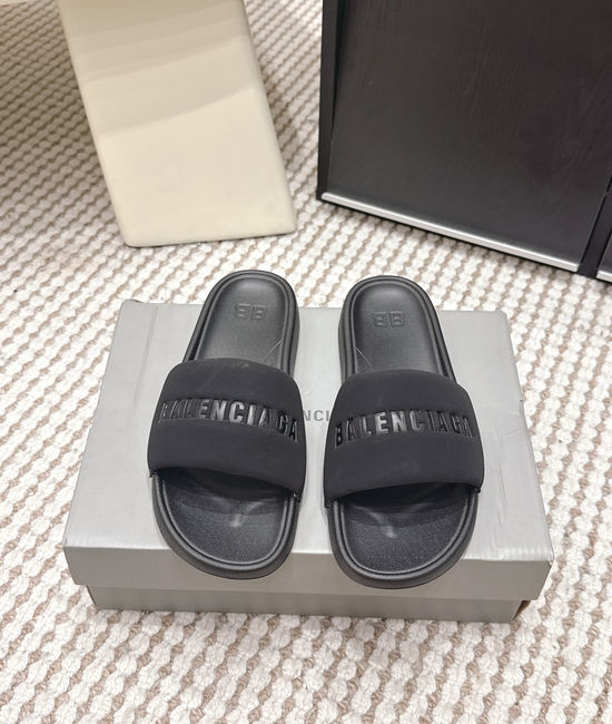 Balenciaga Rubber Sole Soft Fabric Upper Casual Slip-on Slides