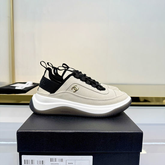 Chanel Classic Two-tone Casual Sneakers Soft Leather Upper Breathable Lining