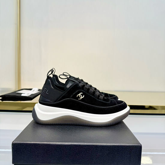 Chanel Soft Sheepskin Two-tone Casual Daily Sneakers