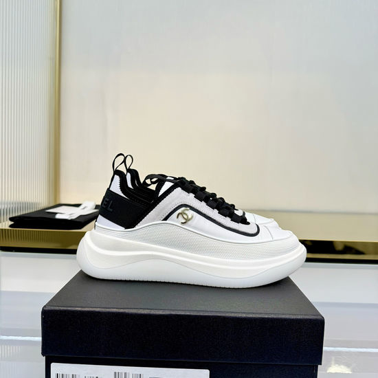 Chanel Soft Sheepskin Two-tone Casual Daily Sneakers