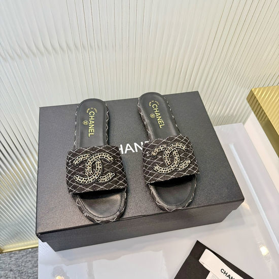 Chanel Classic Logo Decor Sheepskin Flat Slide Slippers