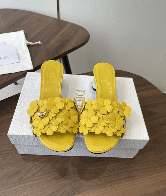 Christian Dior CD Floral Decor Flat Sandals Genuine Leather Lining Durable Outsole
