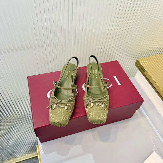 Gucci Sheepskin Square Toe Buckle Bow Low Heel Sandals