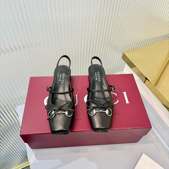 Gucci Sheepskin Square Toe Buckle Bow Low Heel Sandals