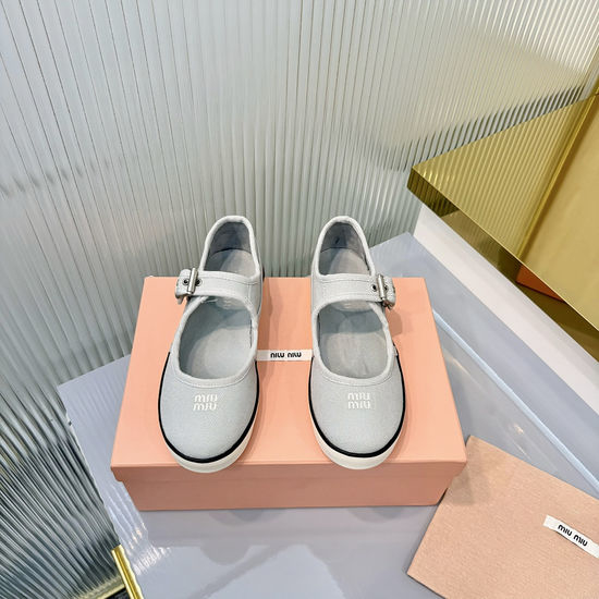 Miu Miu Thick Sole Canvas Casual Sneakers With Logo Accents