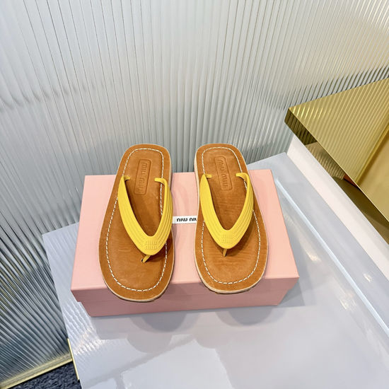 Miu Miu Minimalist Flip-Flops for Beach Elegance