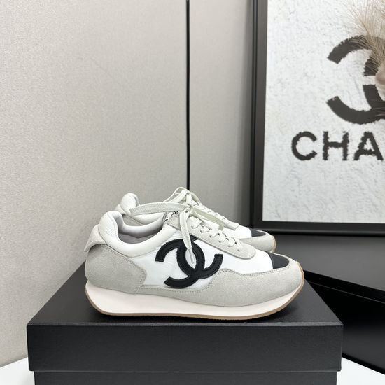 Chanel Mixed Color Embroidered Upper Casual Sports Sneakers