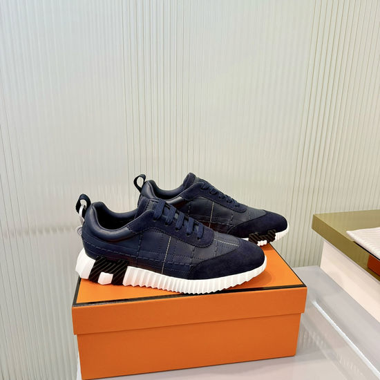 Hermes Comfortable Casual Sneakers with Breathable Lining