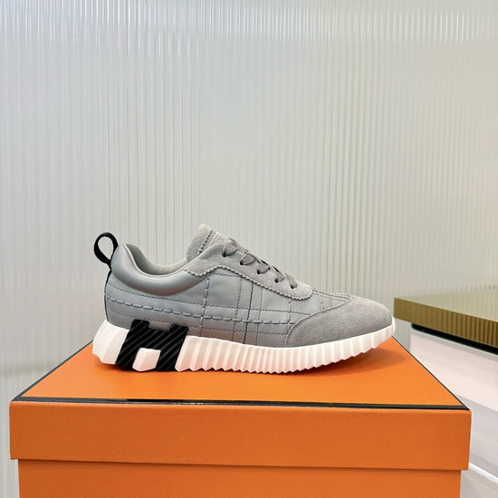 Hermes Comfortable Casual Sneakers with Breathable Lining