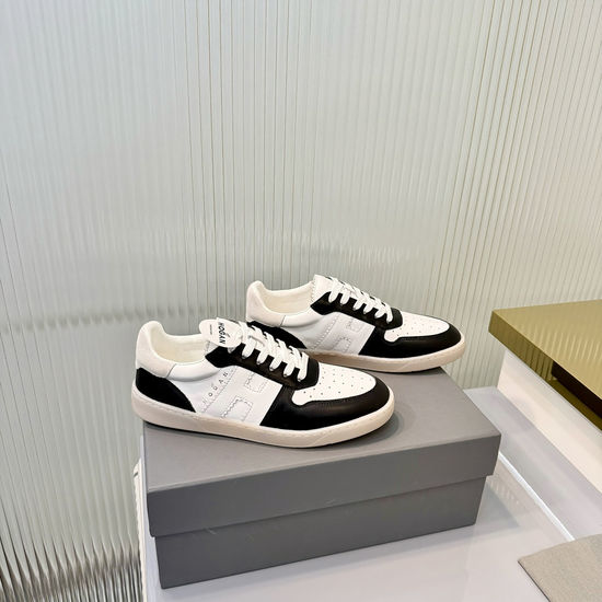 Hogan Premium Leather Casual Sneakers with Non-Slip Outsole