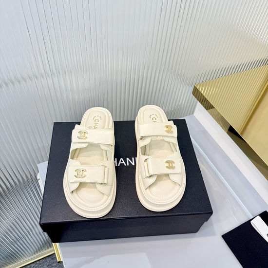 Chanel Premium Shearling Lined Platform Casual Sandals