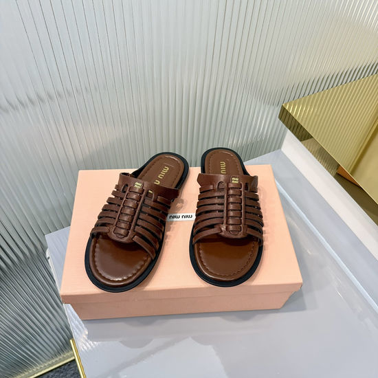 Miu Miu Soft Leather Flat Slides Comfortable Non-slip Casual Daily Footwear