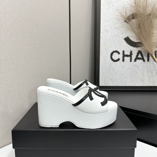 Chanel Sheepskin Upper Rubber Sole Daily Wear Sandals