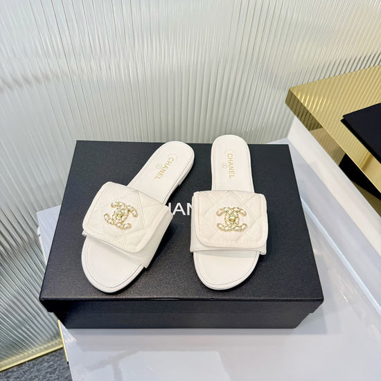 Chanel Quilted Pattern Slides Premium Leather Sole Elegant Design