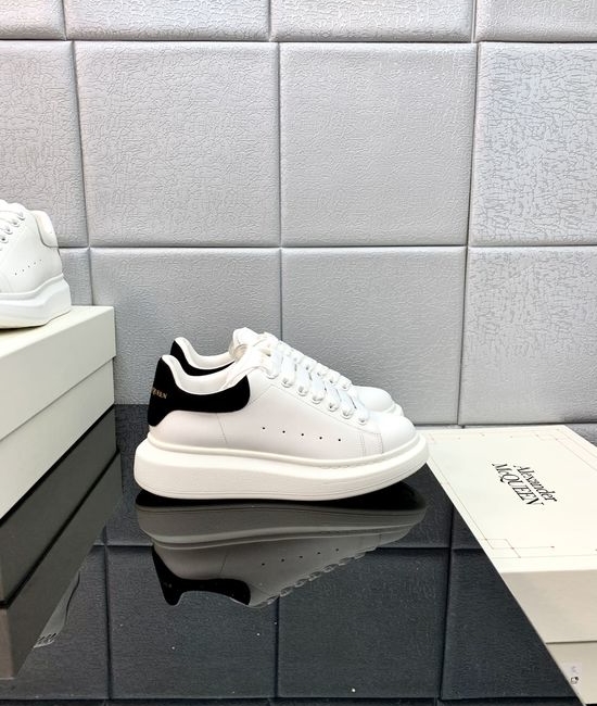 McQueen High Quality Leather Platform Casual Sneakers