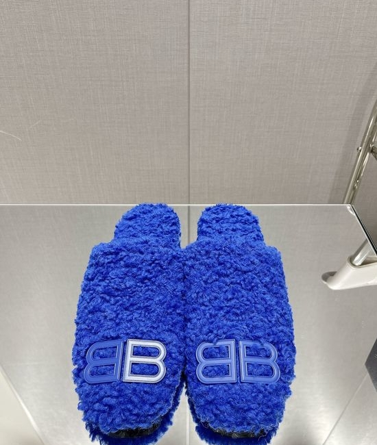 Balenciaga Genuine Wool Half Slippers Leather Sole Metal Decoration