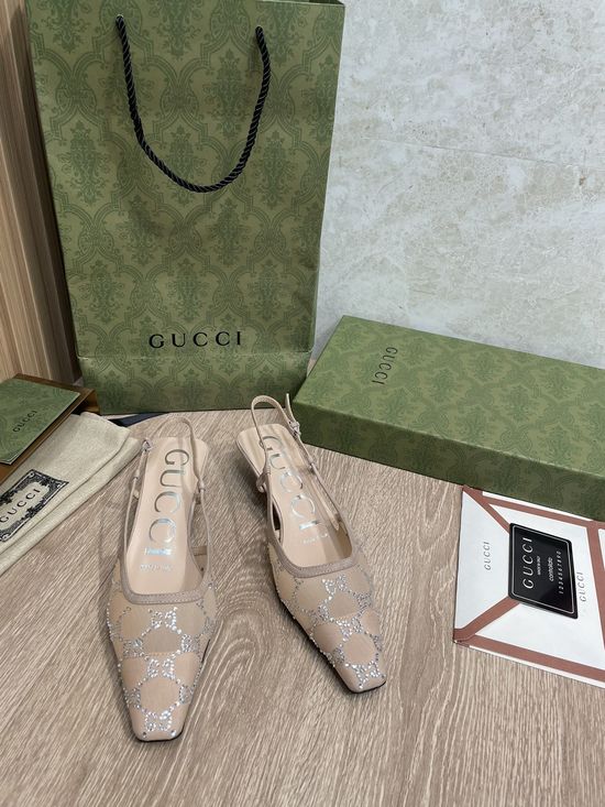 Gucci Elegant Lace Rhinestone Kitten Heel Shoes Premium Quality