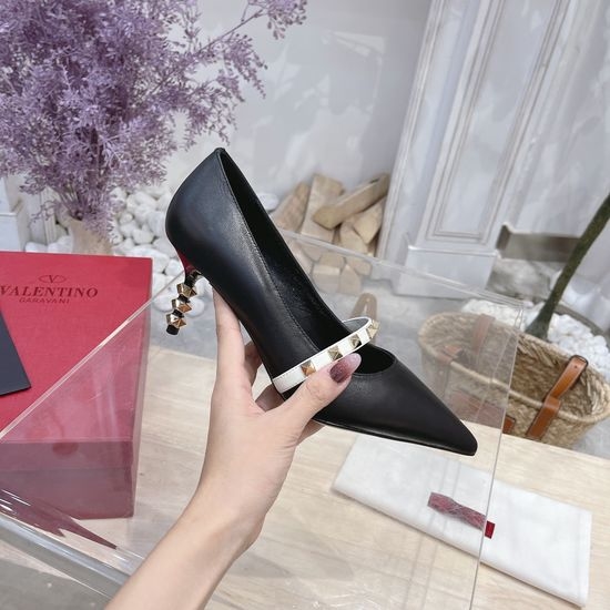 Valentino Classic Rivet Decor Comfortable Leather Low Heel Shoes