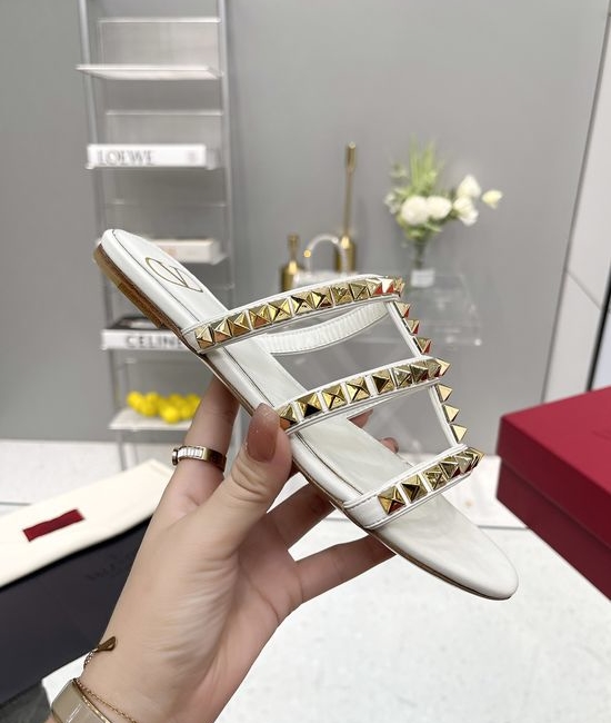 Valentino Hollow Out Rivet Decor Premium Leather Comfortable Shoes