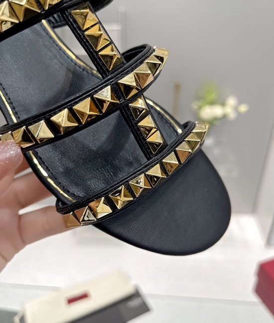 Valentino Hollow Out Rivet Decor Premium Leather Comfortable Shoes