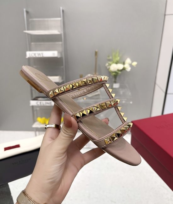 Valentino Hollow Out Rivet Decor Premium Leather Comfortable Shoes