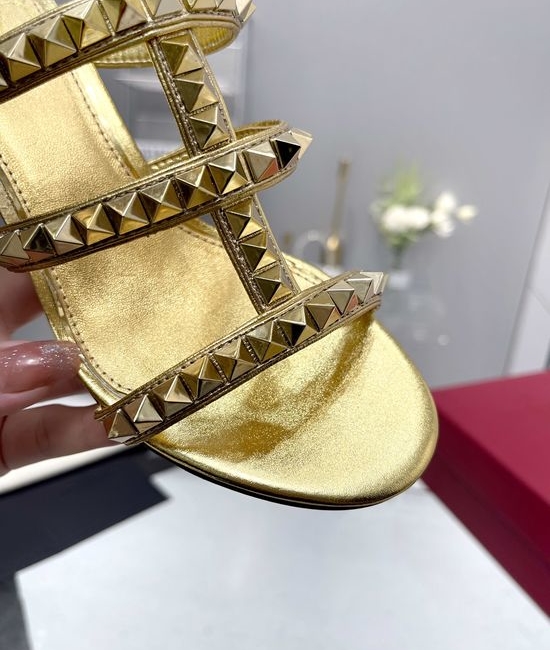 Valentino Hollow Out Rivet Decor Premium Leather Comfortable Shoes