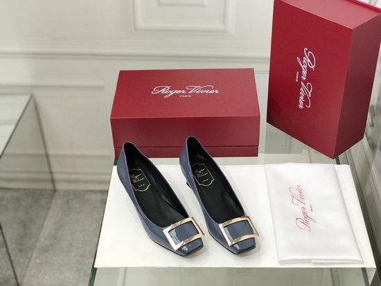 Roger Viver Patent Leather Buckle Chunky Heel Pumps