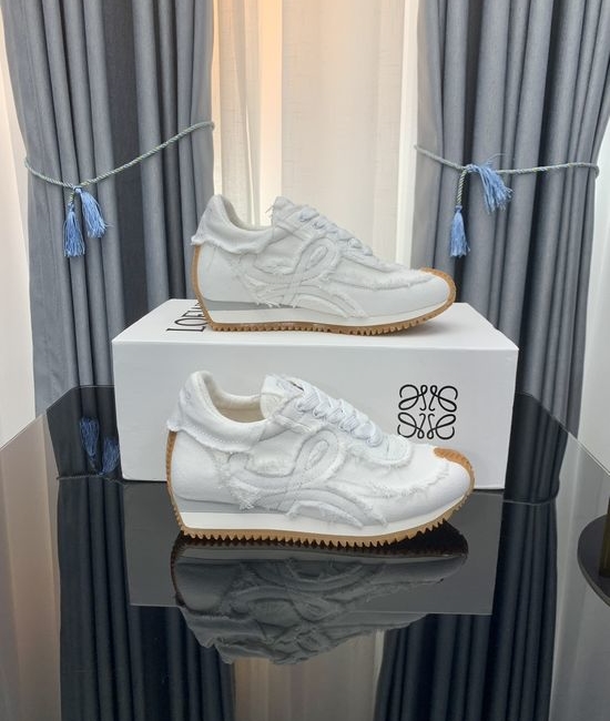 Loewe Classic Comfortable Casual Training Shoes with Premium Materials