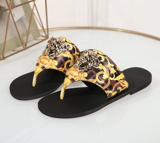 Versace Printed Cowhide Thong Sandals With Comfortable Lining