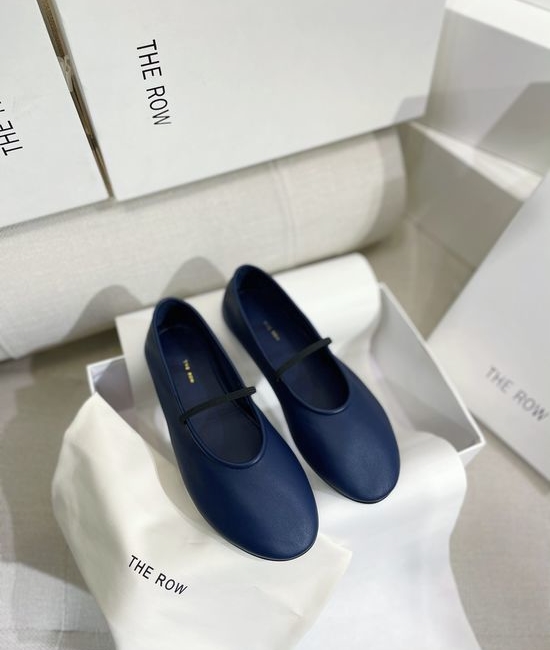 The Row Minimalist Soft Leather Ballet Flats With Elastic Strap