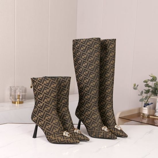 Fendi Plaid Fabric Boots with Sheepskin Lining and Rubber Sole