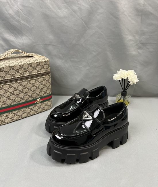 Prada Vintage Thick Sole Slip-on Casual Comfortable Leather Shoes