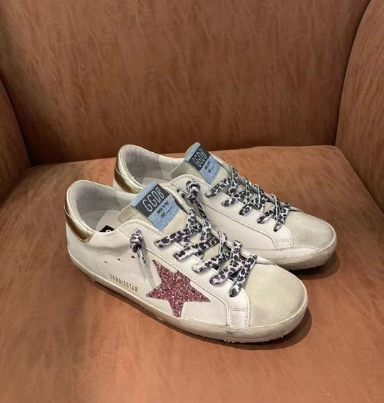 Golden Goose GGDB Vintage Distressed Casual Sneakers with Pink Accent
