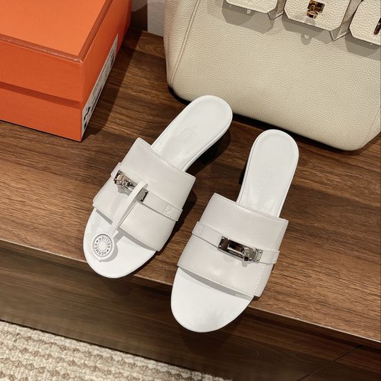 Hermes Classic Buckle Decor Low Heel Sandals Premium Leather Sole
