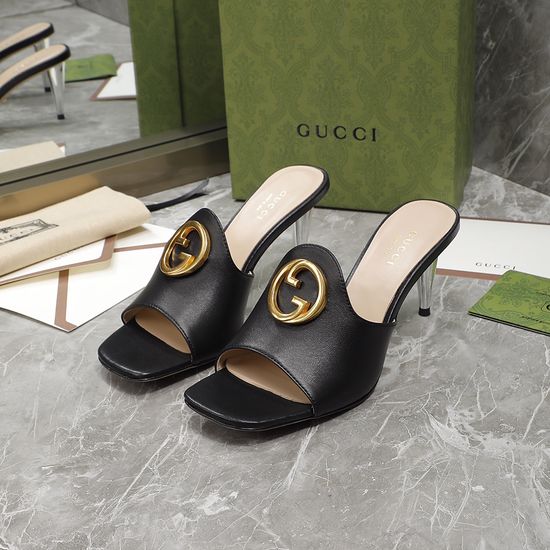 Gucci Premium Cone Heel Leather Shoes with Signature Emblem
