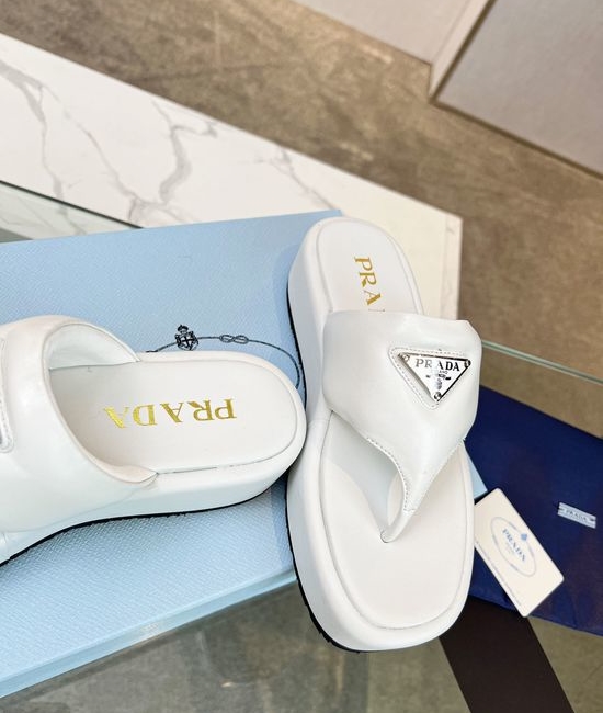 Prada Casual Flat Slide Sandals with Lightweight Cushioned Sole