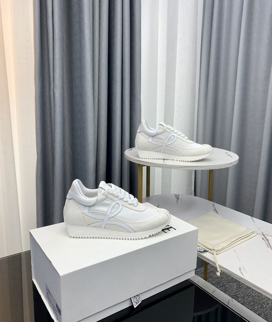 Loewe Classic Comfortable Casual Training Shoes with Premium Materials