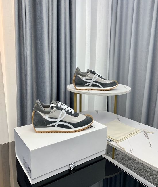 Loewe Premium Leather Non-slip Trainers With Original Full Packaging