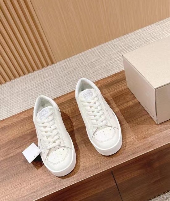 Golden Goose GGDB Handcrafted Distressed Leather Casual Sneakers with Graffiti Details
